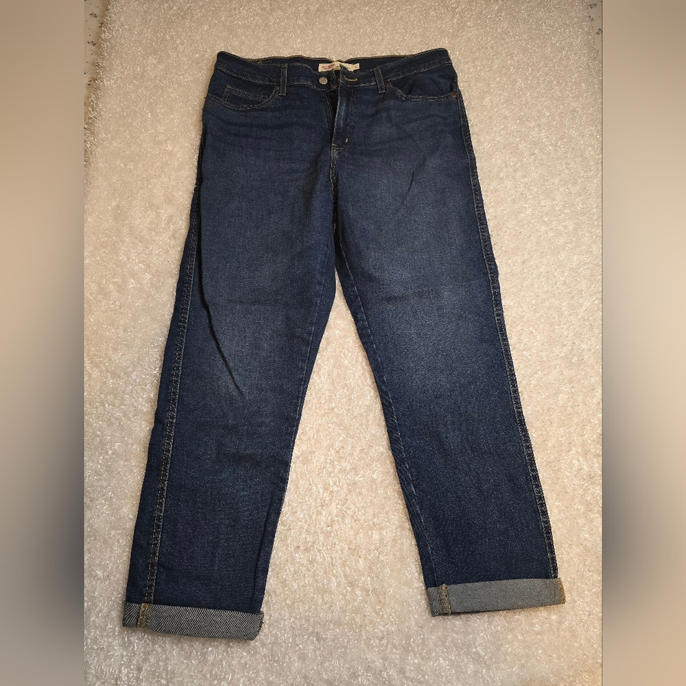 Levi's Boyfriend Cut Jeans
